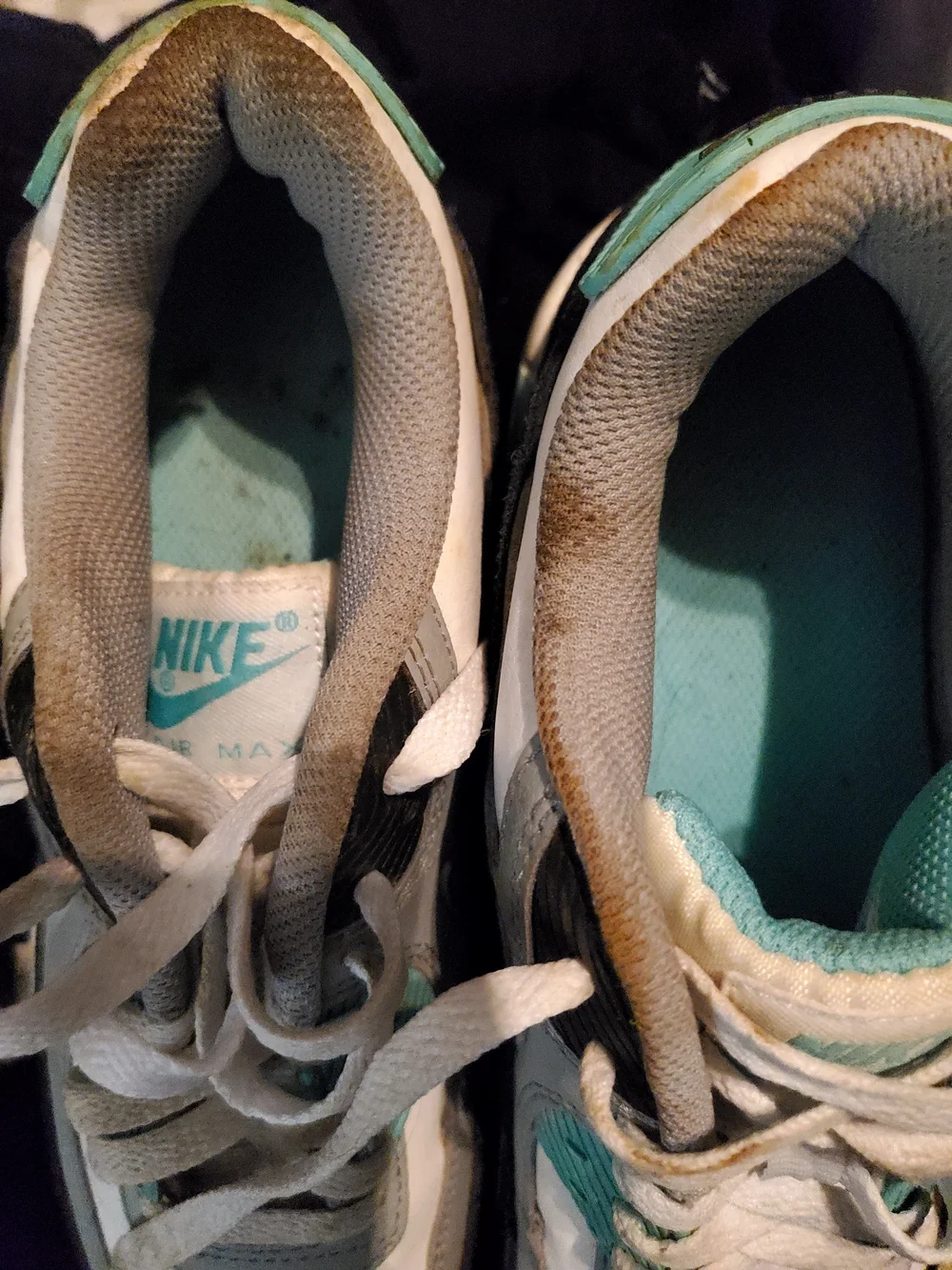 Nike comfort rubber details